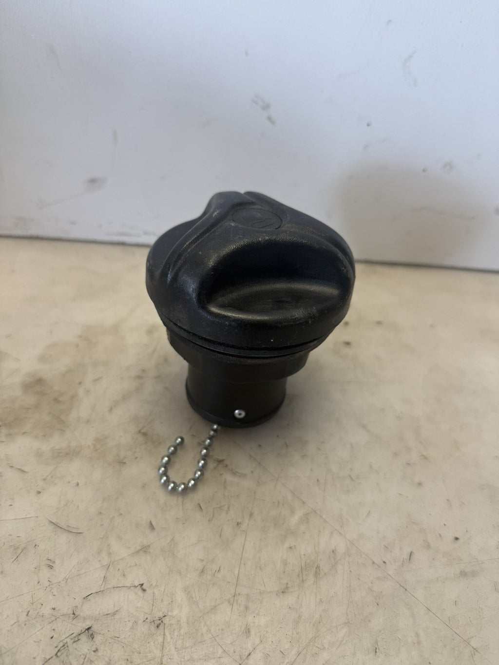 1996-2011 Sea-Doo GTX LTD 947 OEM Gas Fuel Filler Neck & Cap 275500231 275500153