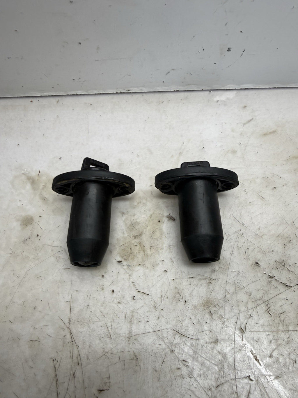2004-2011 RXP GTX GTI LE Sea-Doo Jetski OEM Drain Plug Ass'y Set