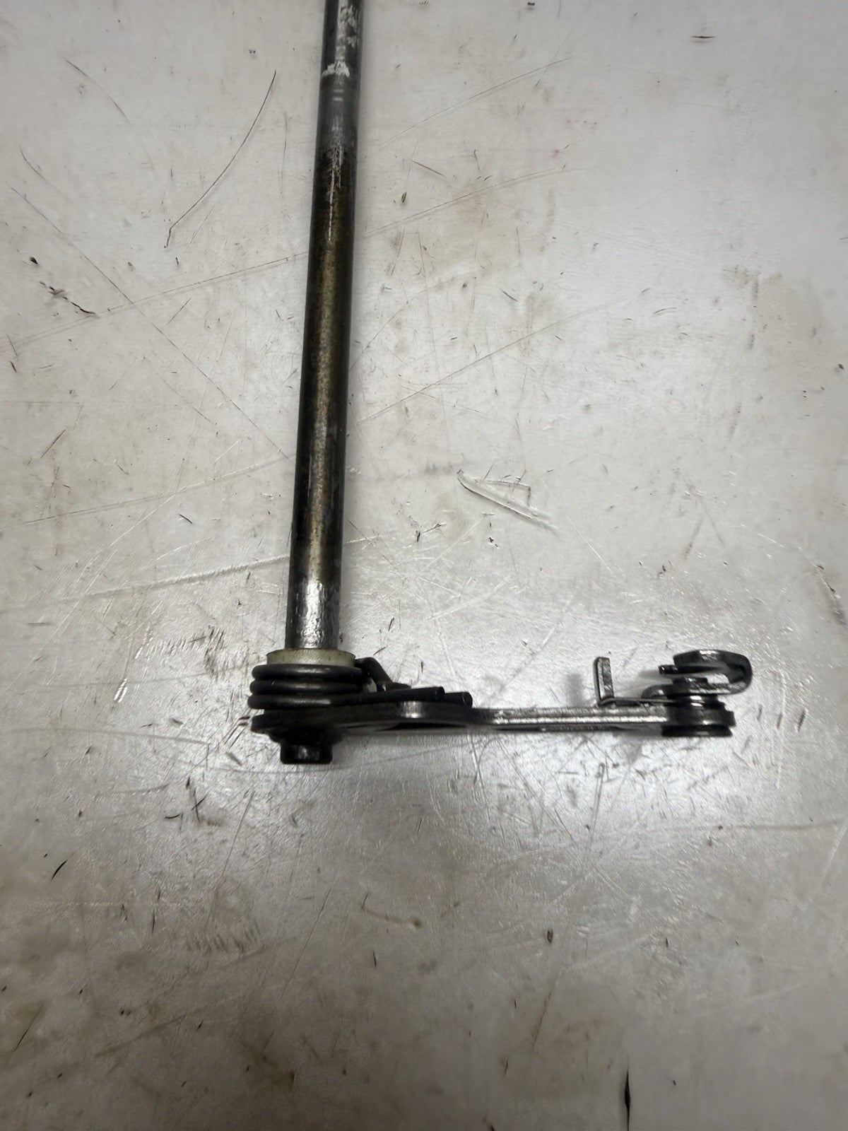 1987-2006 Yamaha Banshee YFZ 350 OEM Shift Shaft Ass’y 2GU-18101-00-00