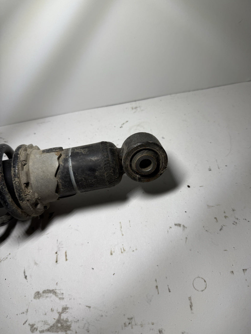 2005-2007 YAMAHA KODIAK 450 Grizzly 400  OEM Front Shock Absorber Right Or Left