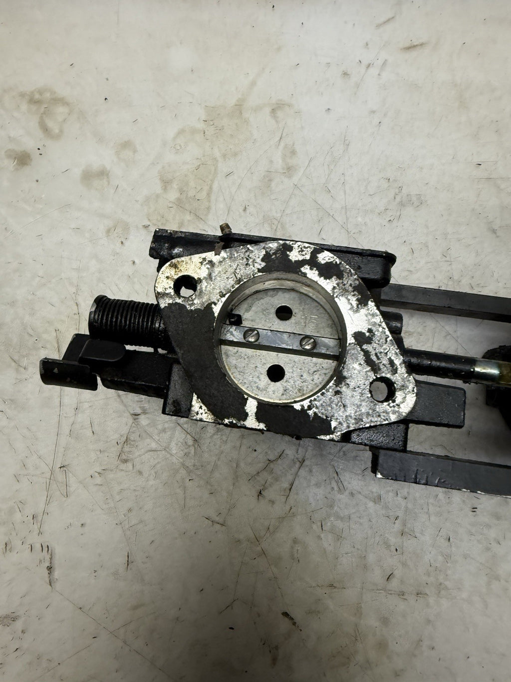 2003-2004 Polaris MSX140 OEM Intake Throttle Body Ass’y 3 Triple Barrel 1253497