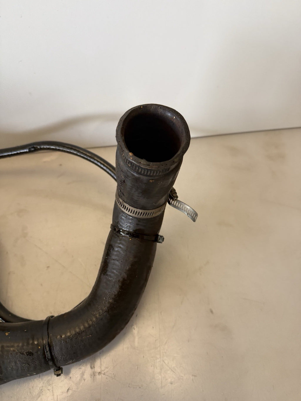 Cat 3208 Coolant Pipe ML5E28