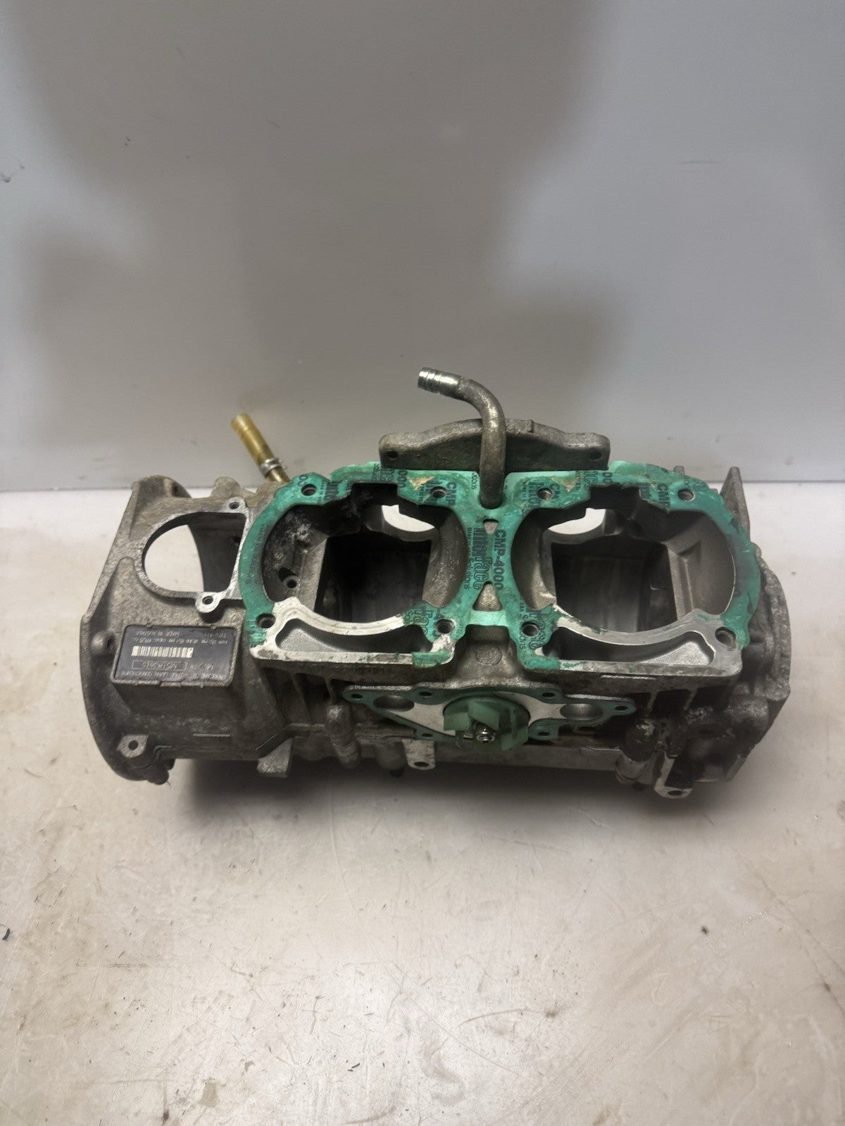 1999-2000 Ski-Doo OEM Engine Motor Crankcase Summit Touring MXZ 500 Formula