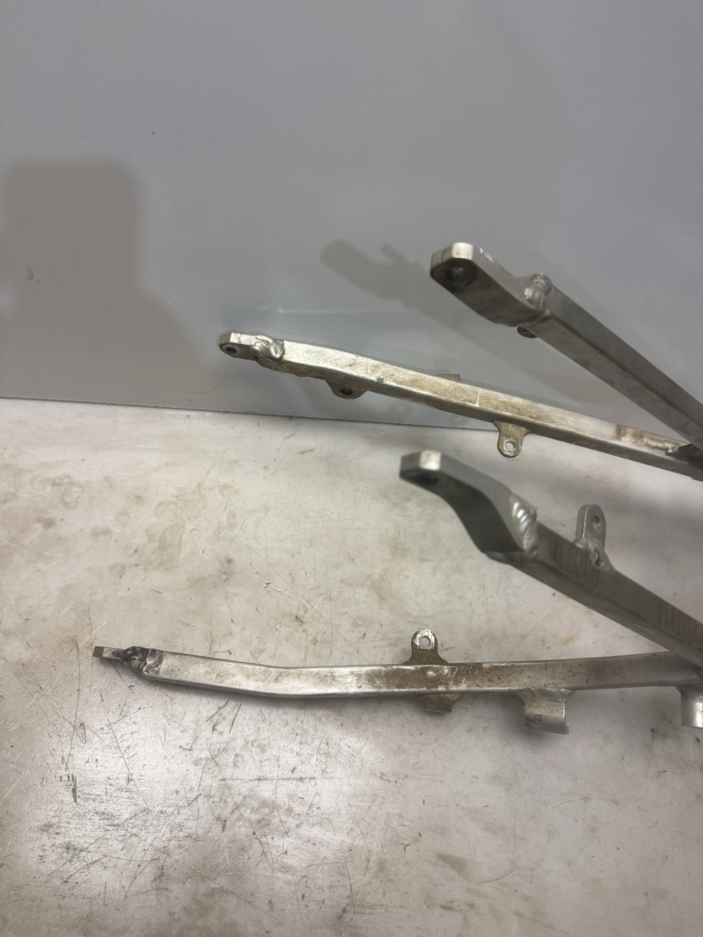 2000-2004 Suzuki DR-Z400E Subframe Rear Tail 41200-29F00