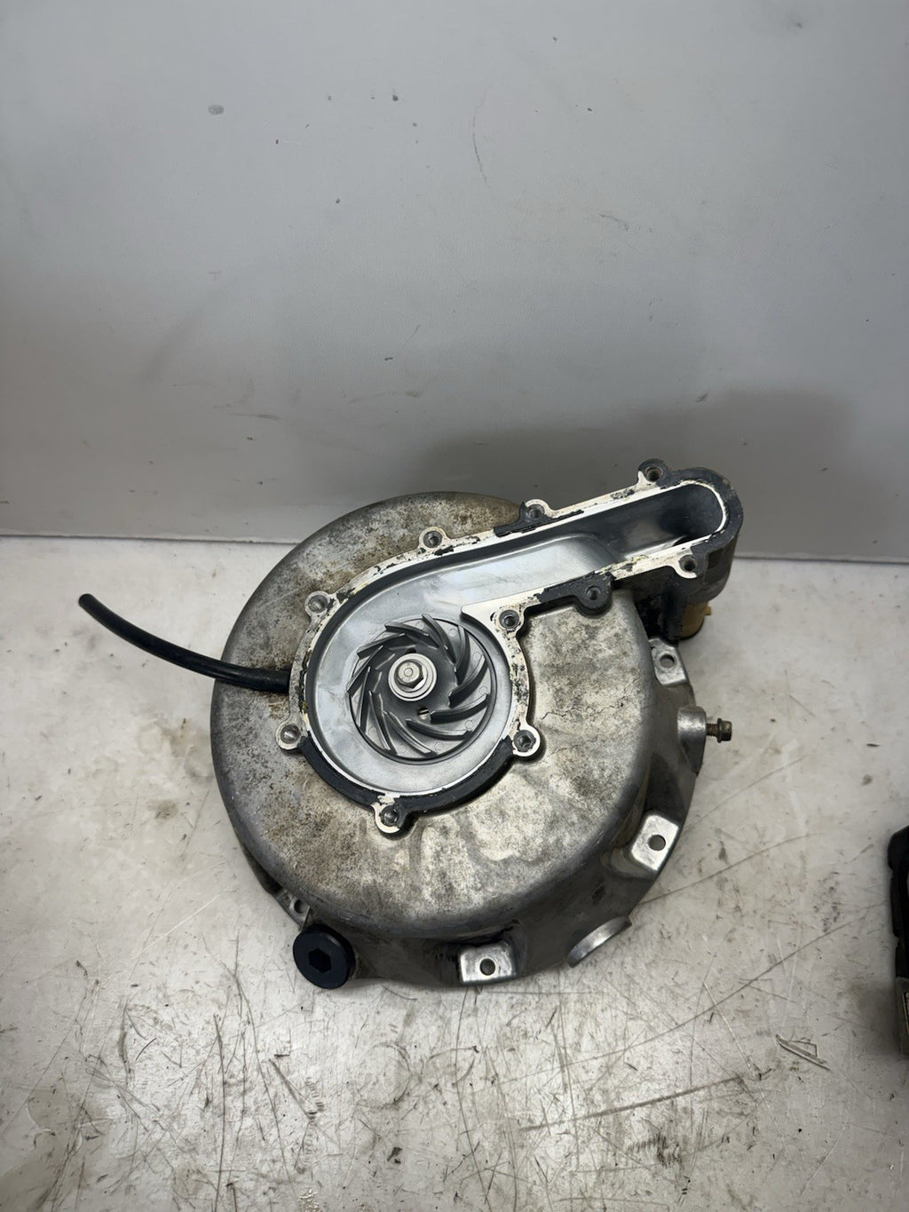 2009-2016 POLARIS Scrambler Sportsman 850 OEM Stator Housing Cover