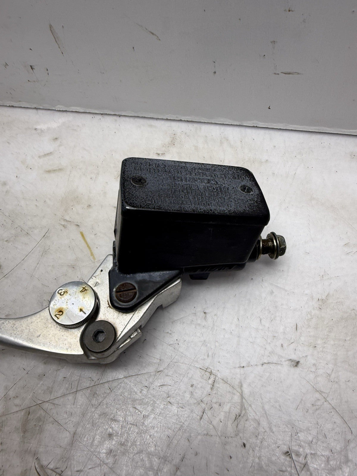 1989-2006 Suzuki Katana GSX600F OEM Front Brake Master Cylinder W/ Lever