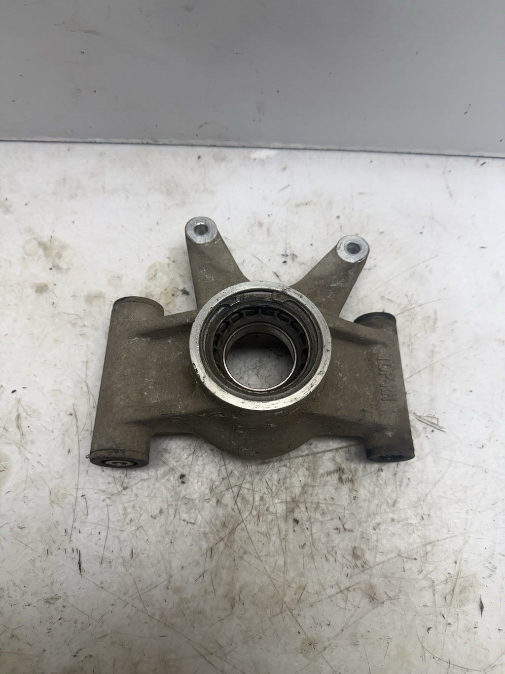 2009 Polaris Sportsman 1000 OEM Rear Right Bearing Carrier Knuckle