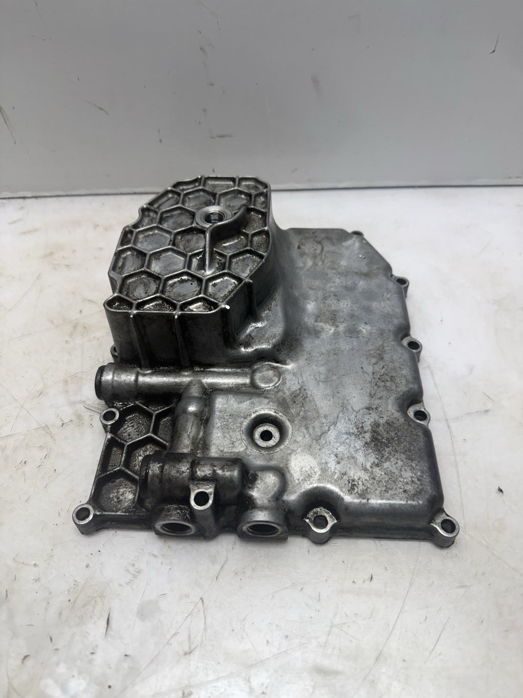 1998-2006 Suzuki Katana GSX750F GSX600F OEM Oil Pan Engine Bottom Cover Case