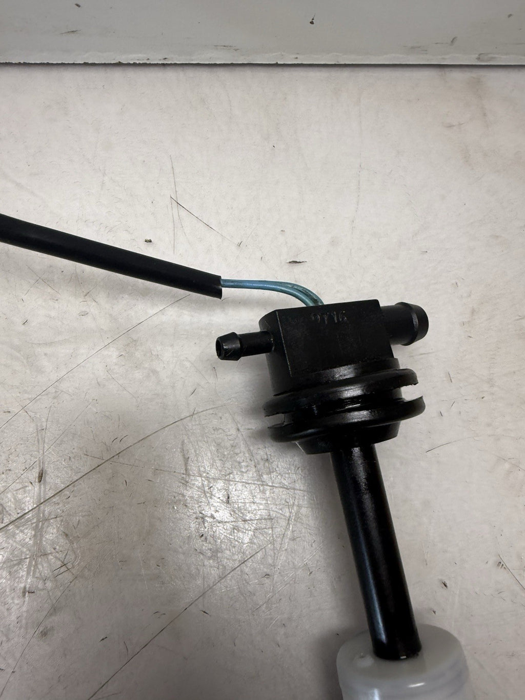 1997-2001 Sea-Doo Challenger Speedster OEM Oil Injection Fluid Level Sensor