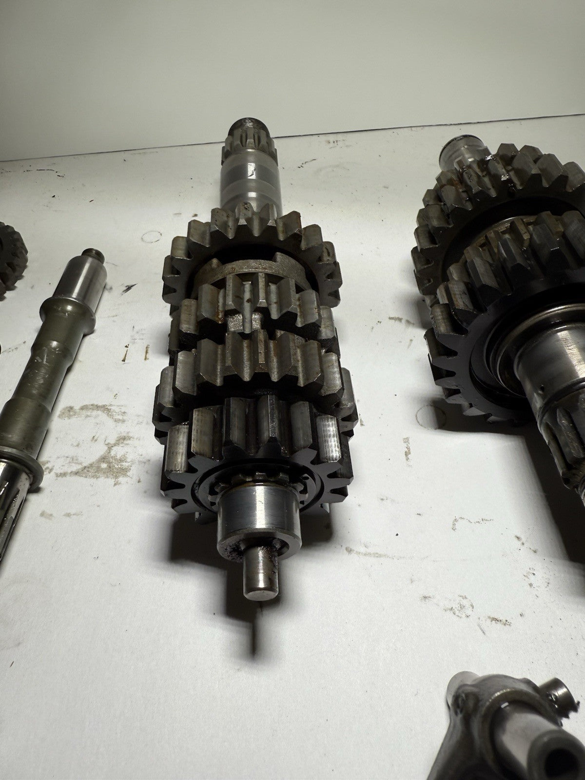 2006-2009 YAMAHA YZ450F OEM ENGINE TRANSMISSION TRANNY ASSEMBLY SHAFTS & GEARS