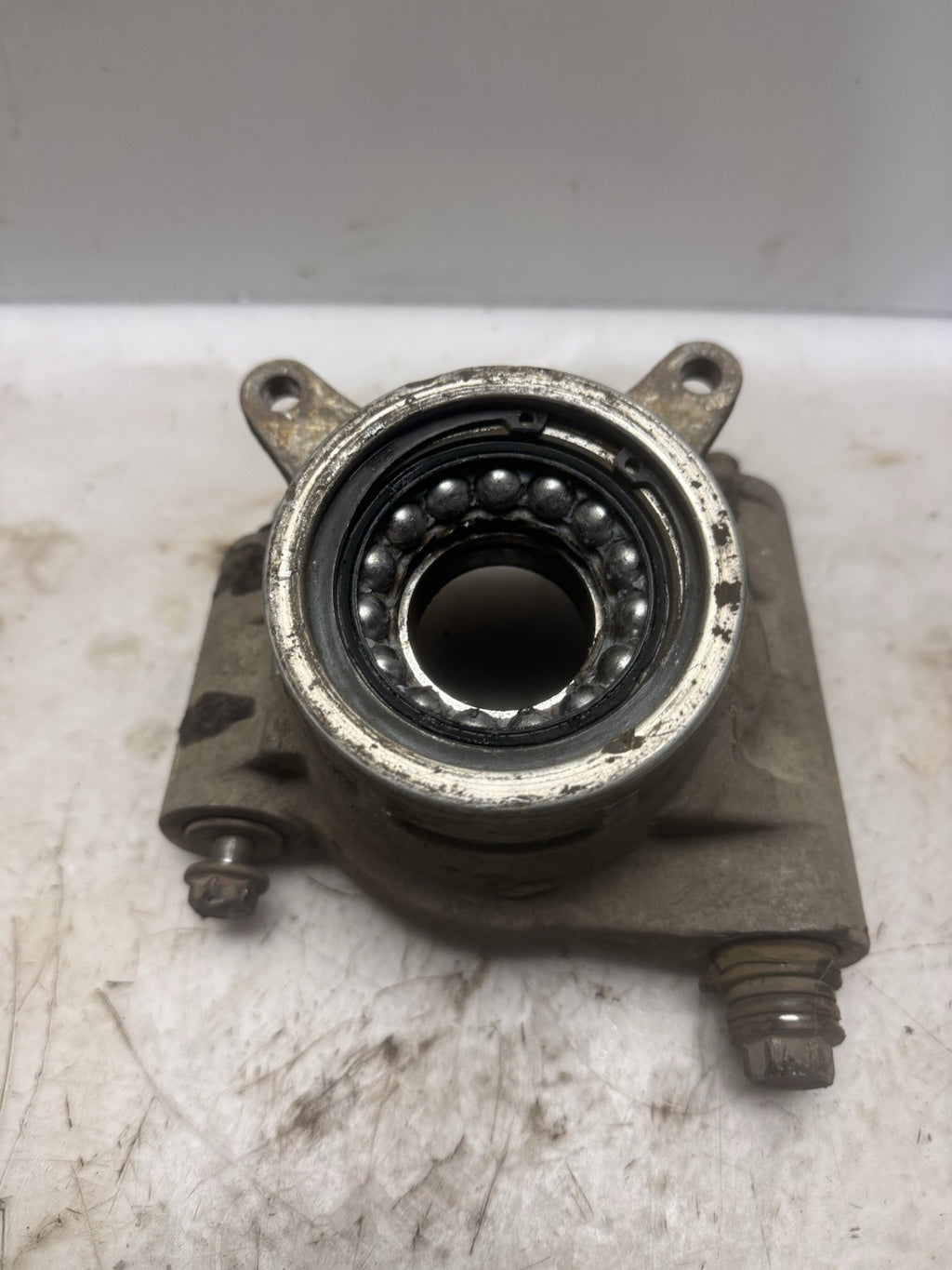 2018-2026 Polaris Ranger XP 1000 NSTR OEM LH Left Rear Bearing Carrier Knuckle