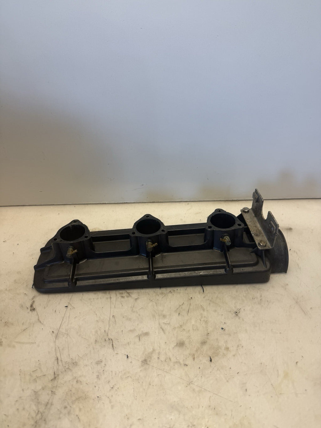 1995 Polaris SLT 750 OEM Air Intake LOWER 1253129
