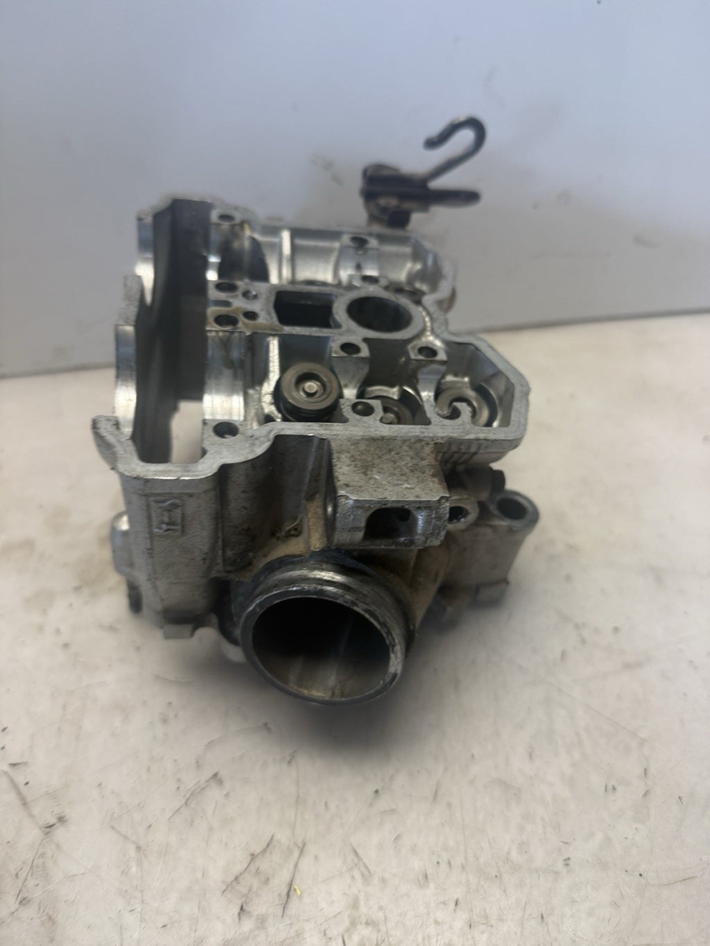 2004 Yamaha YZ450F YZ450 WR450F OEM Engine Cylinder Head Core 5TA-11102-10-00