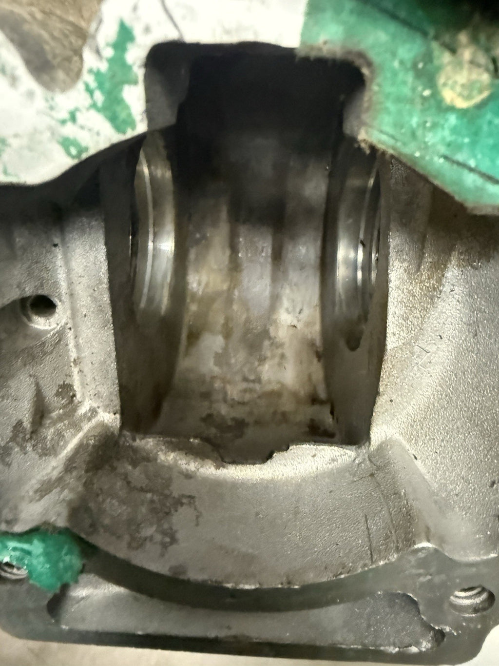 1995-1997 Ski-Doo Formula Grand Touring Summit 500 OEM Crankcases