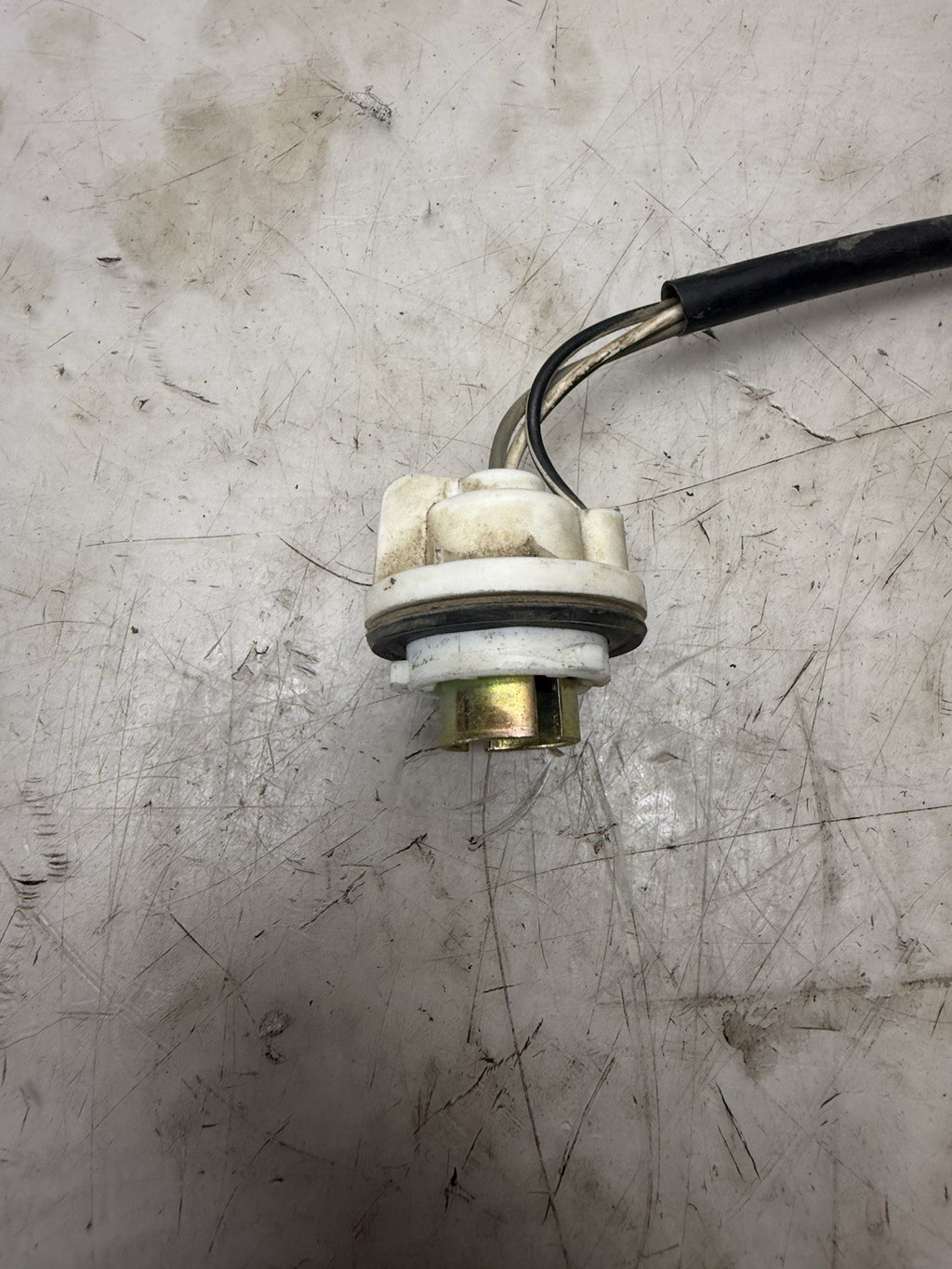 2002-2007 Suzuki LTZ400 OEM Taillight Brake Light Socket Wiring