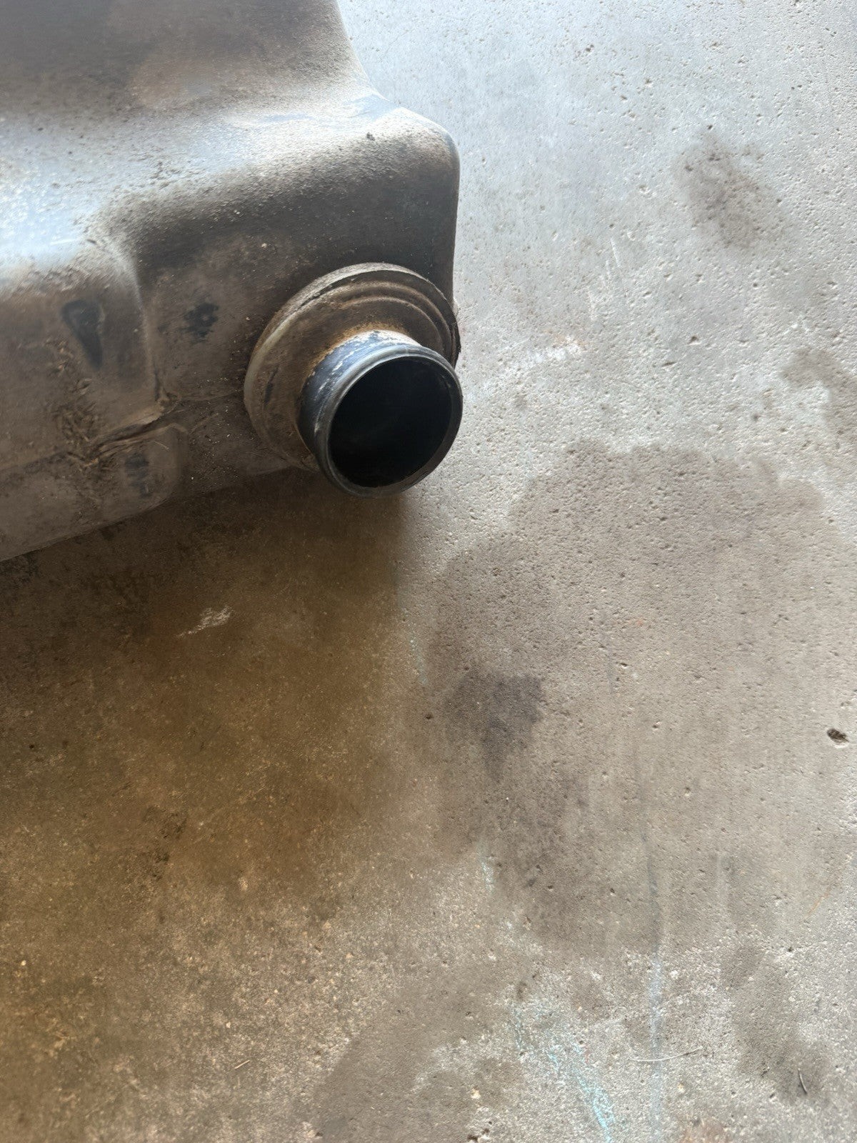 2009-2010 Polaris Sportsman 850 XP EPS OEM Gas Fuel Tank