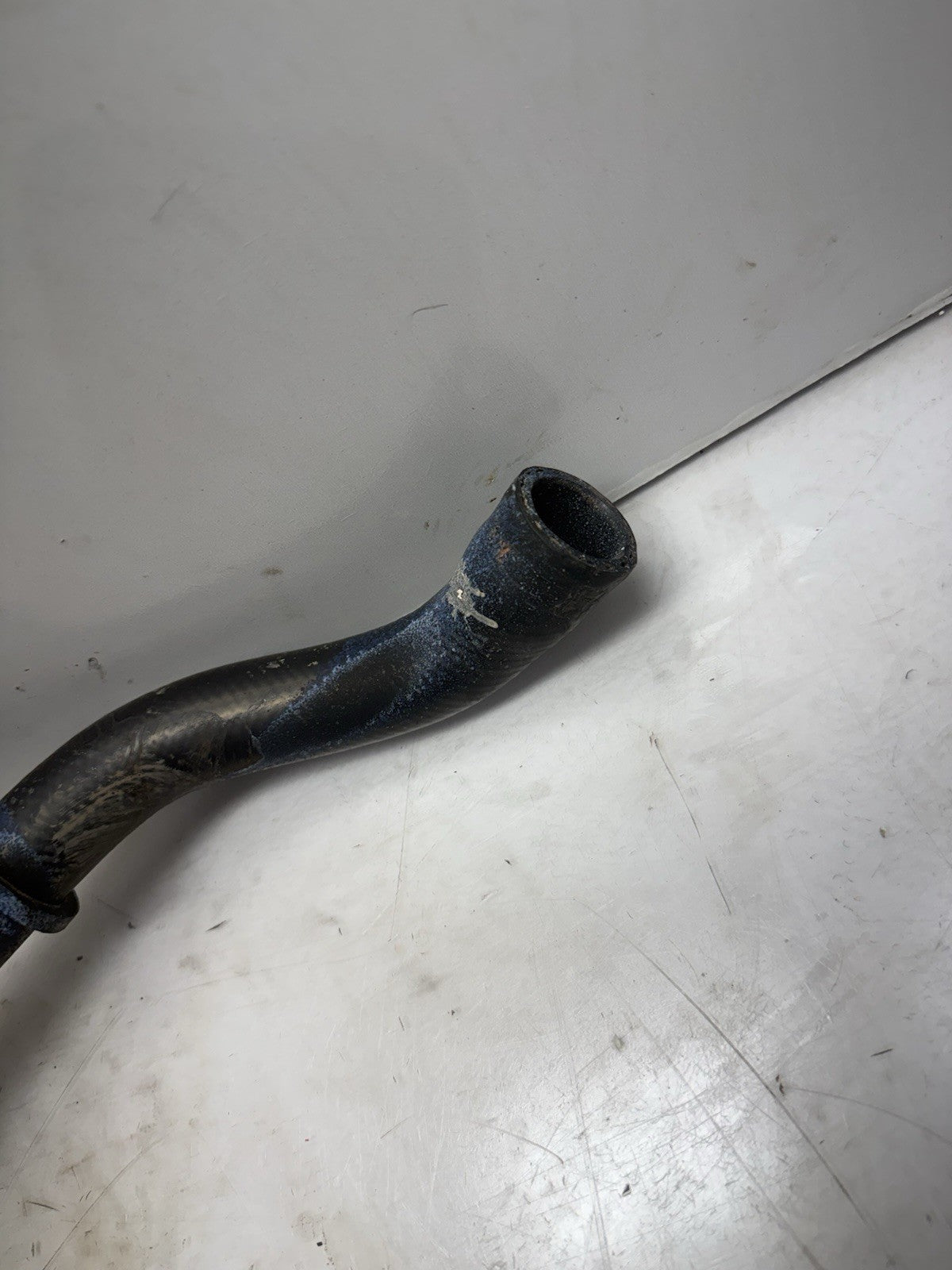 1987-2006 Yamaha Banshee YFZ 350 OEM Lower Radiator Hose 2GU-12484-00-00