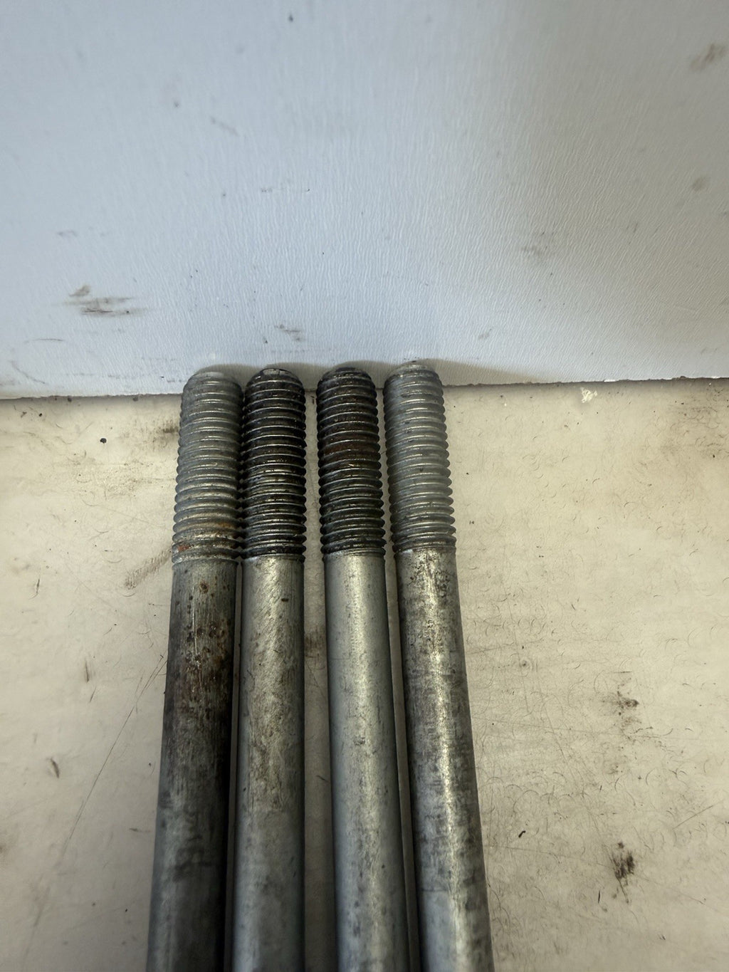1999-2002 Sea-Doo GSX GTX XP 951 OEM Engine Cylinder Head Stud Set of 8
