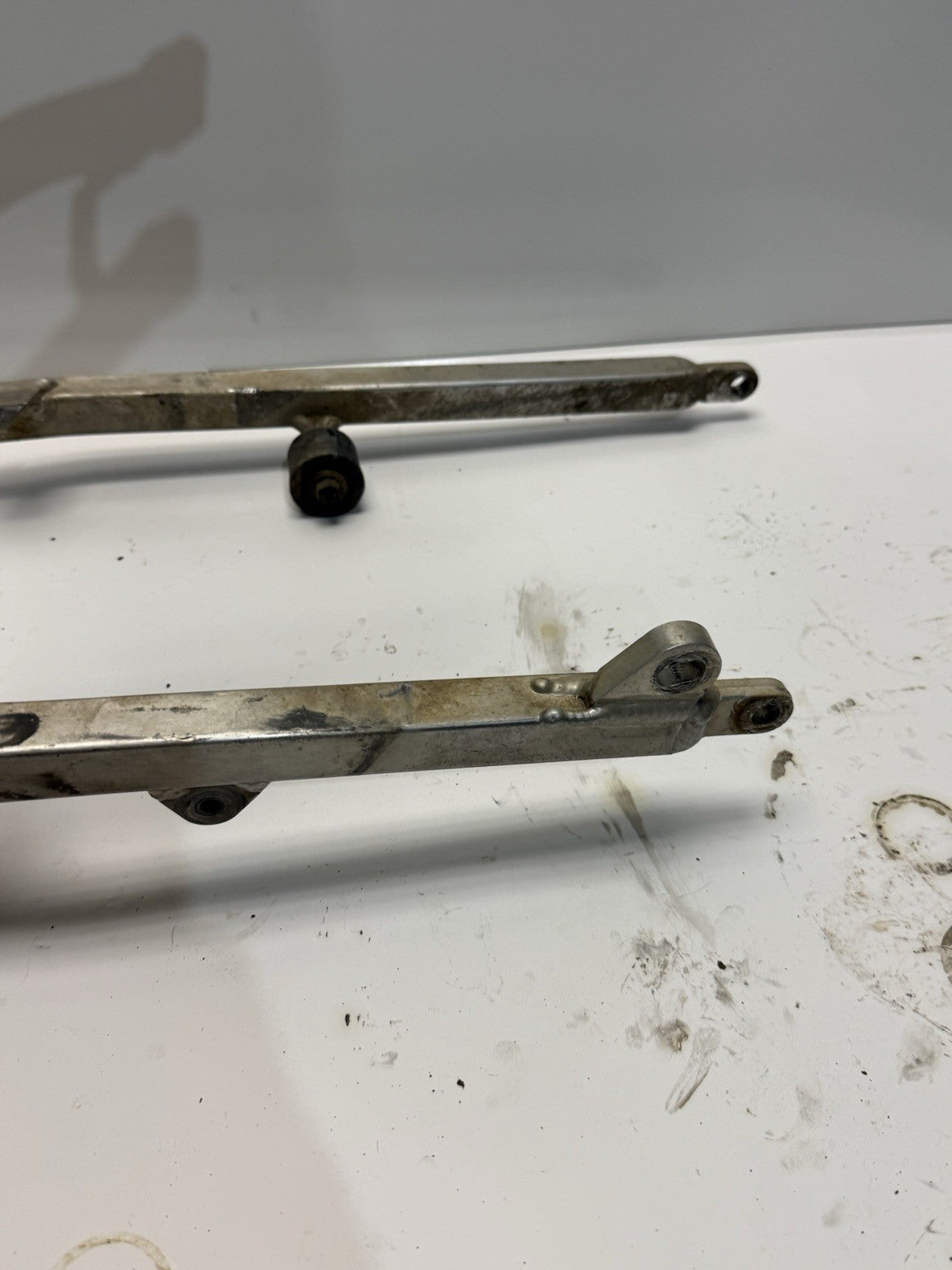 2003-2005 Yamaha YZ250F YZ450F OEM REAR BACK SUB FRAME SUBFRAME ASS’Y
