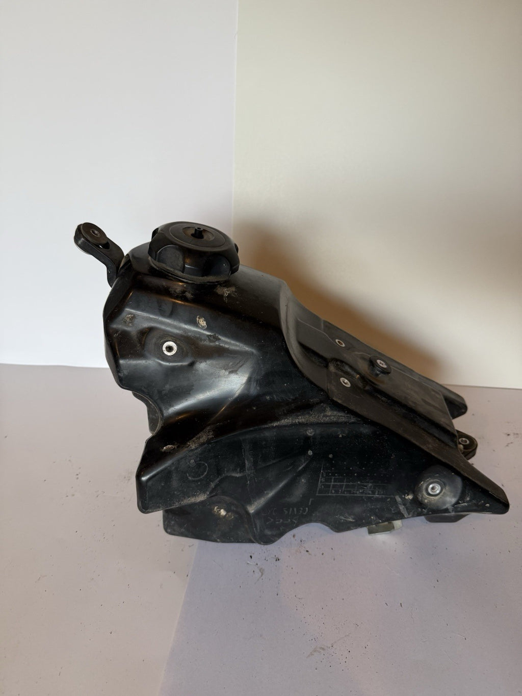 2006-2009 Yamaha YZ450F Fuel Tank Gas Tank 2S2-24110-70-00 OEM