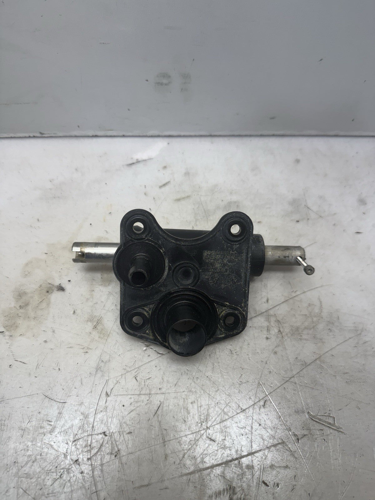 2003-2009 Sea-Doo GTX LTD / RXT 215 OEM LH Left Steering Cylinder 265000035