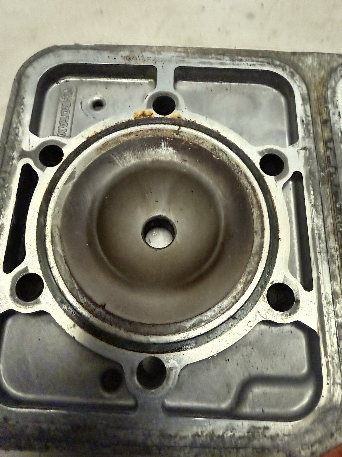 2000 Ski-Doo Formula 500 OEM Cylinder Head