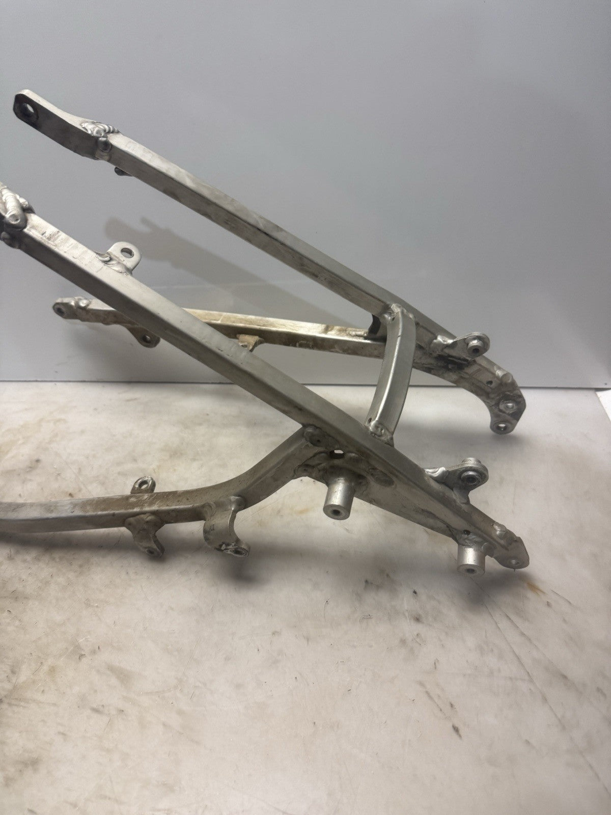 2000-2004 Suzuki DR-Z400E Subframe Rear Tail 41200-29F00