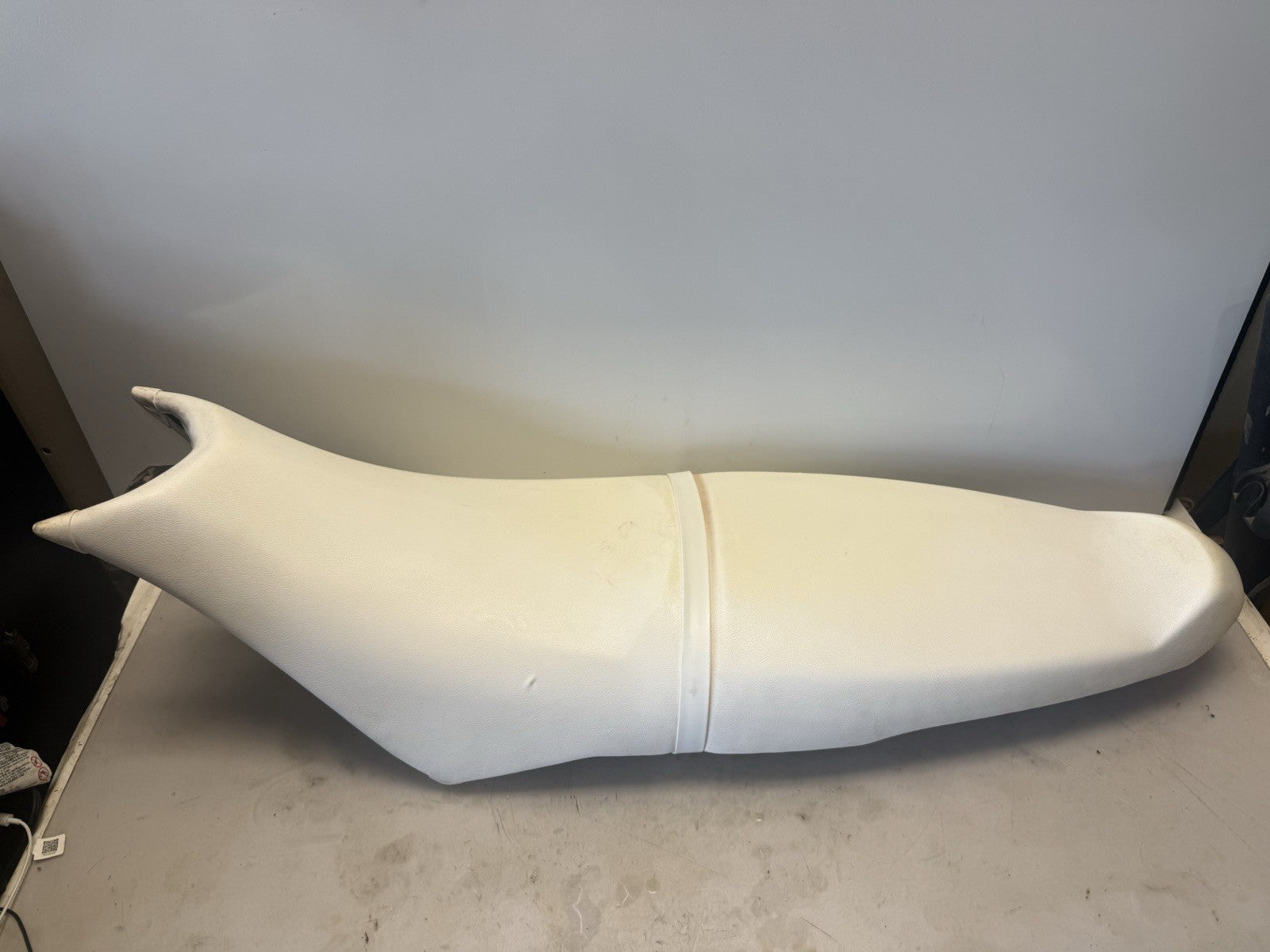 2014 SEA-DOO SPARK 3 UP ROTAX 900 HO ACE OEM SEAT SADDLE 269002914 WHITE