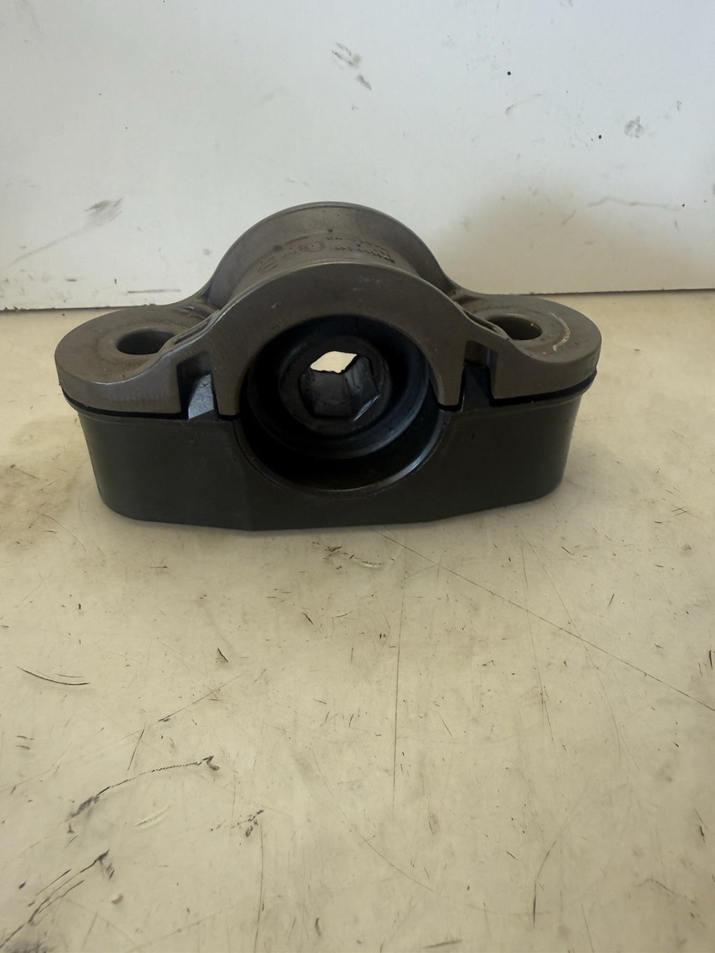 2014-2015 Sea-Doo Spark 900 OEM Engine Motor Mount Bracket Clamp Set