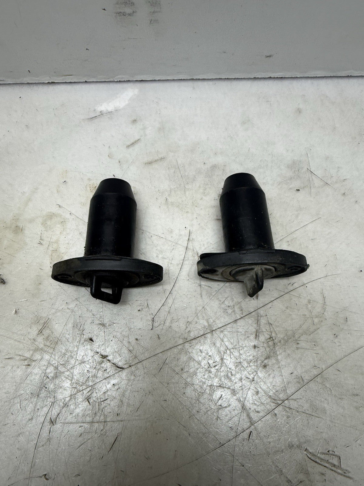 2004-2011 RXP GTX GTI LE Sea-Doo Jetski OEM Drain Plug Ass'y Set