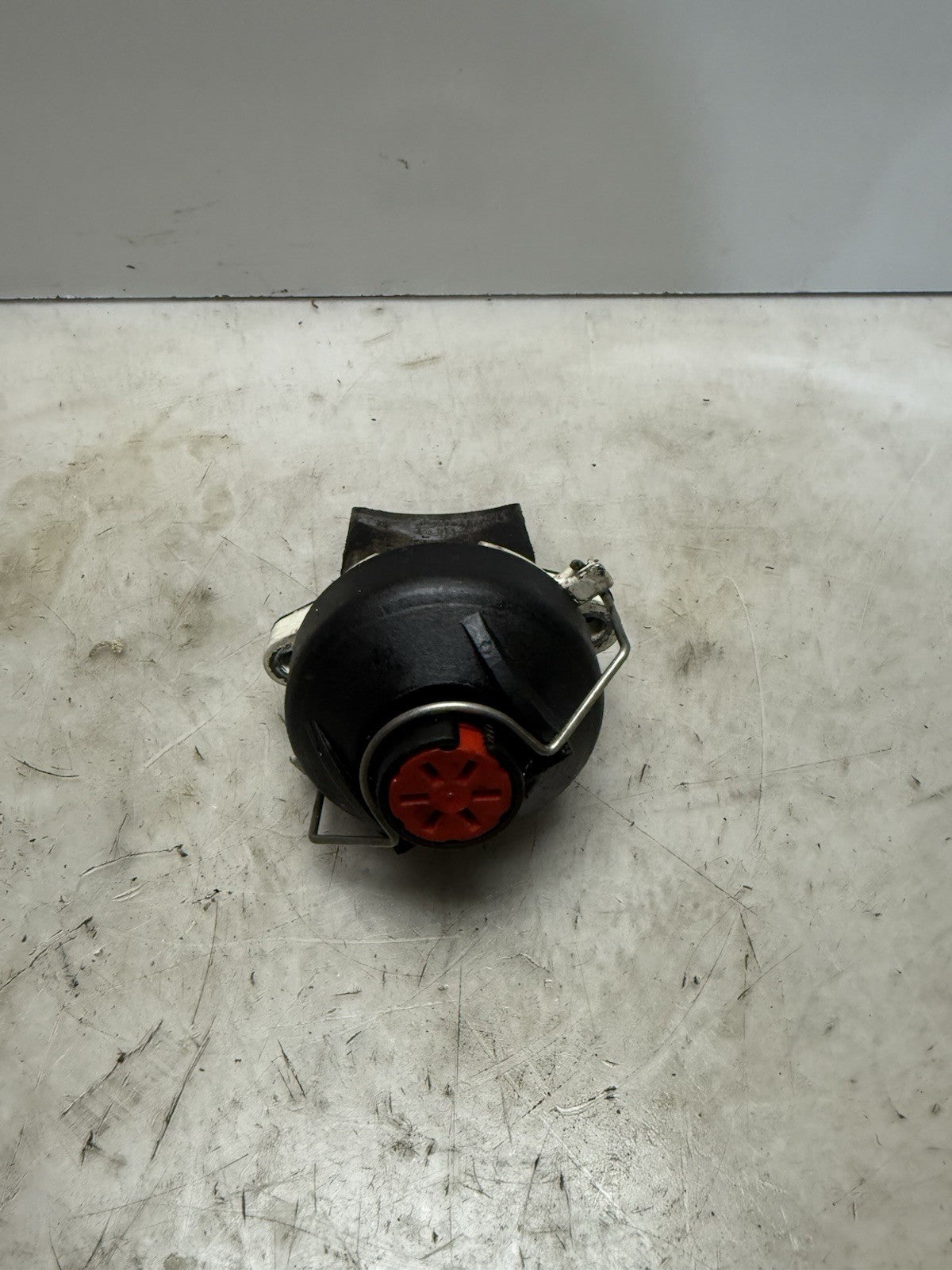 1996-1997 Sea-Doo GSX GTX SPX OEM Exhaust Valve Assembly 290854352