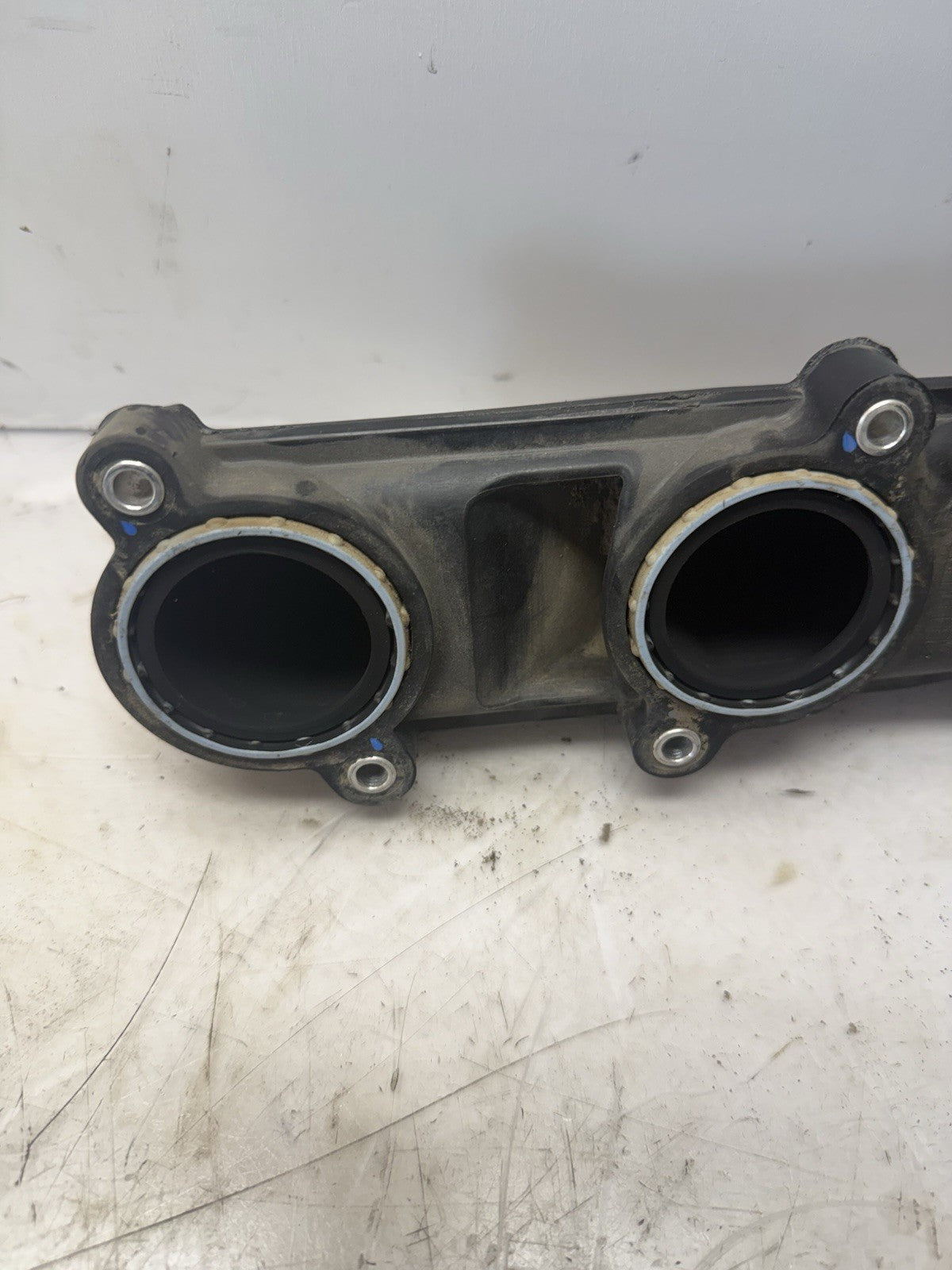 2009-2011 Polaris Sportsman 850 Touring Eps 4x4 OEM Air Intake Inlet Duct Plenum