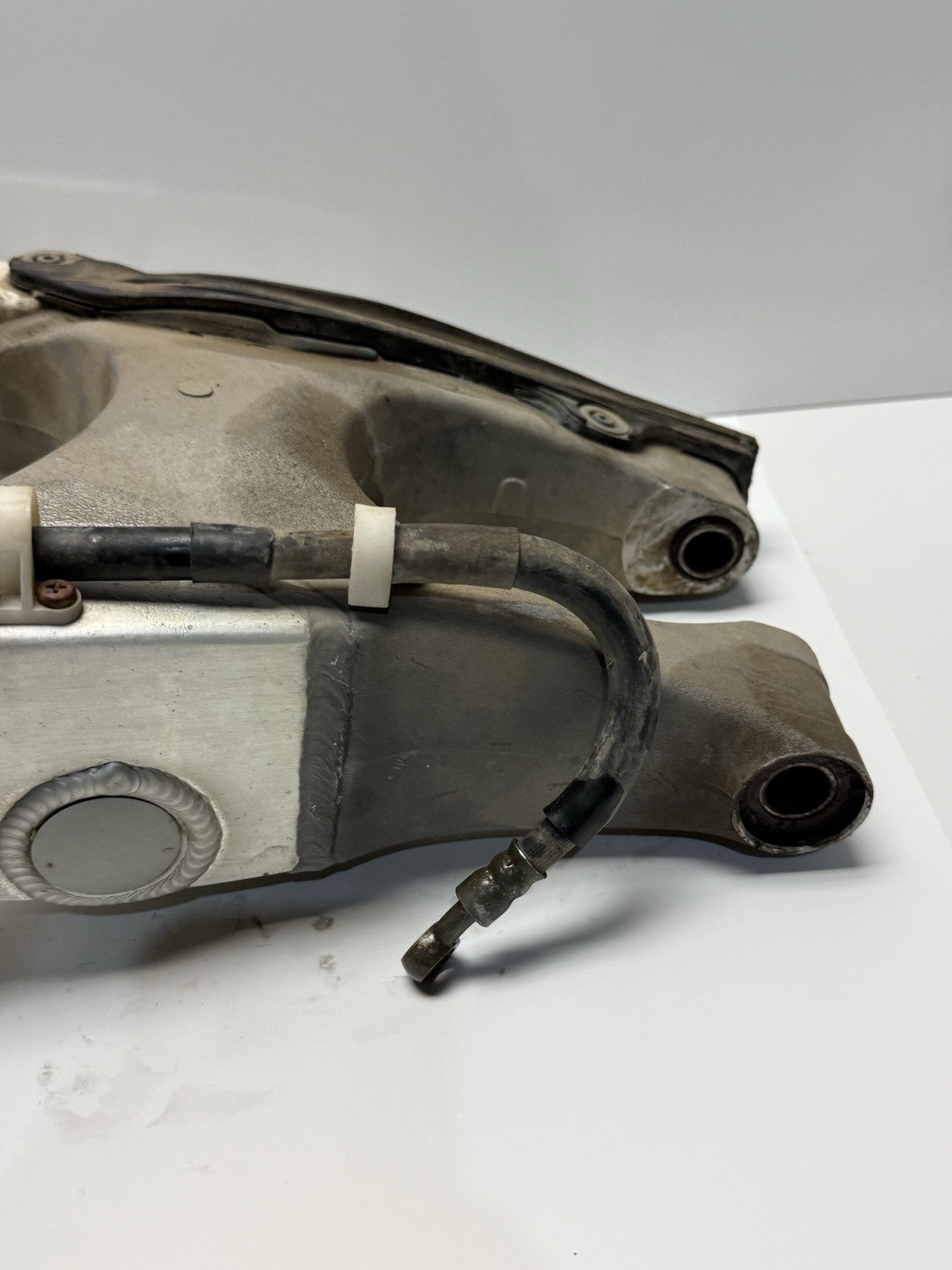 2003-2004 Yamaha YZ450F OEM Rear Suspension Swingarm 5UN-22110-00-00