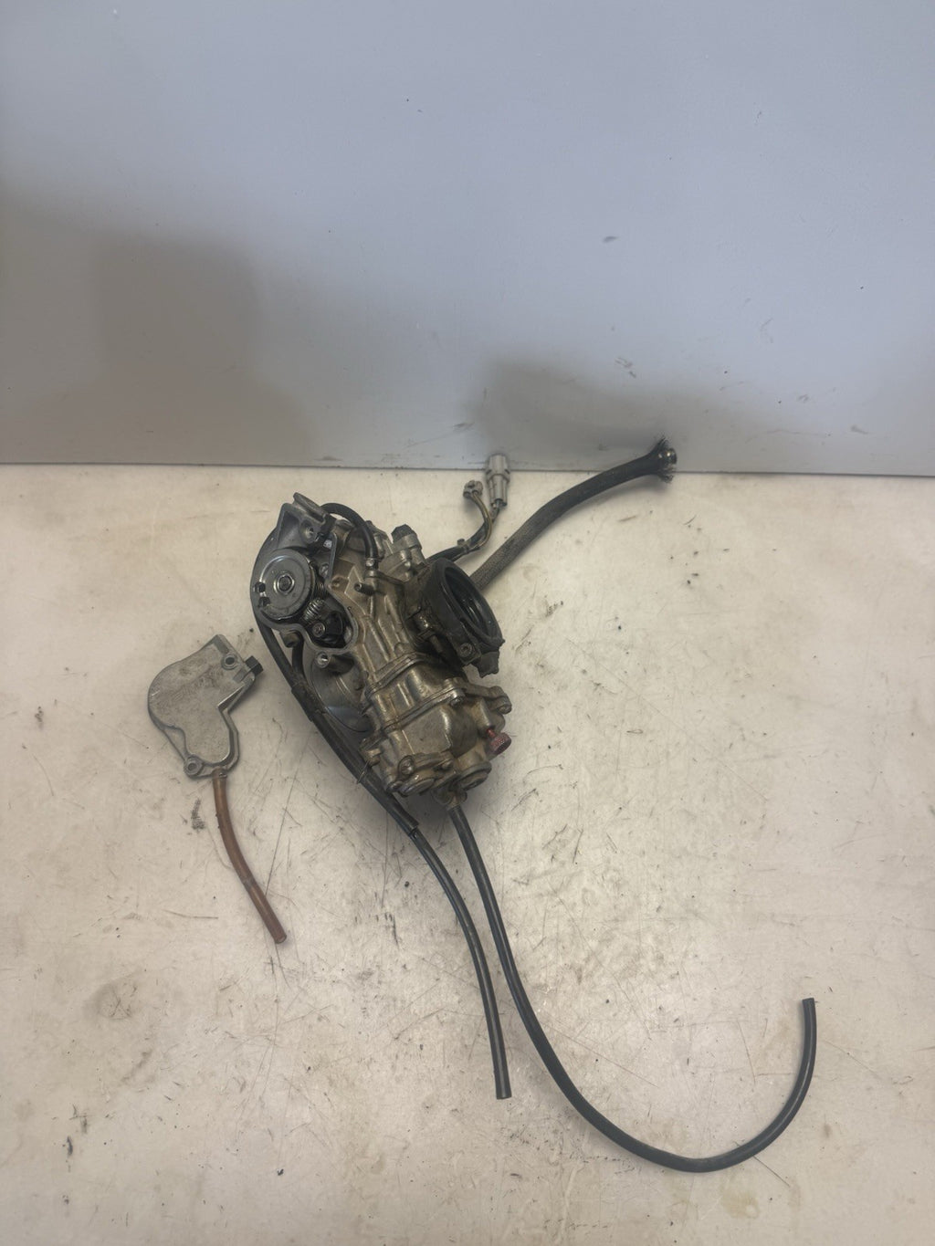 2004 Yamaha YFZ450 OEM Gas Fuel Intake Carburetor Ass’y