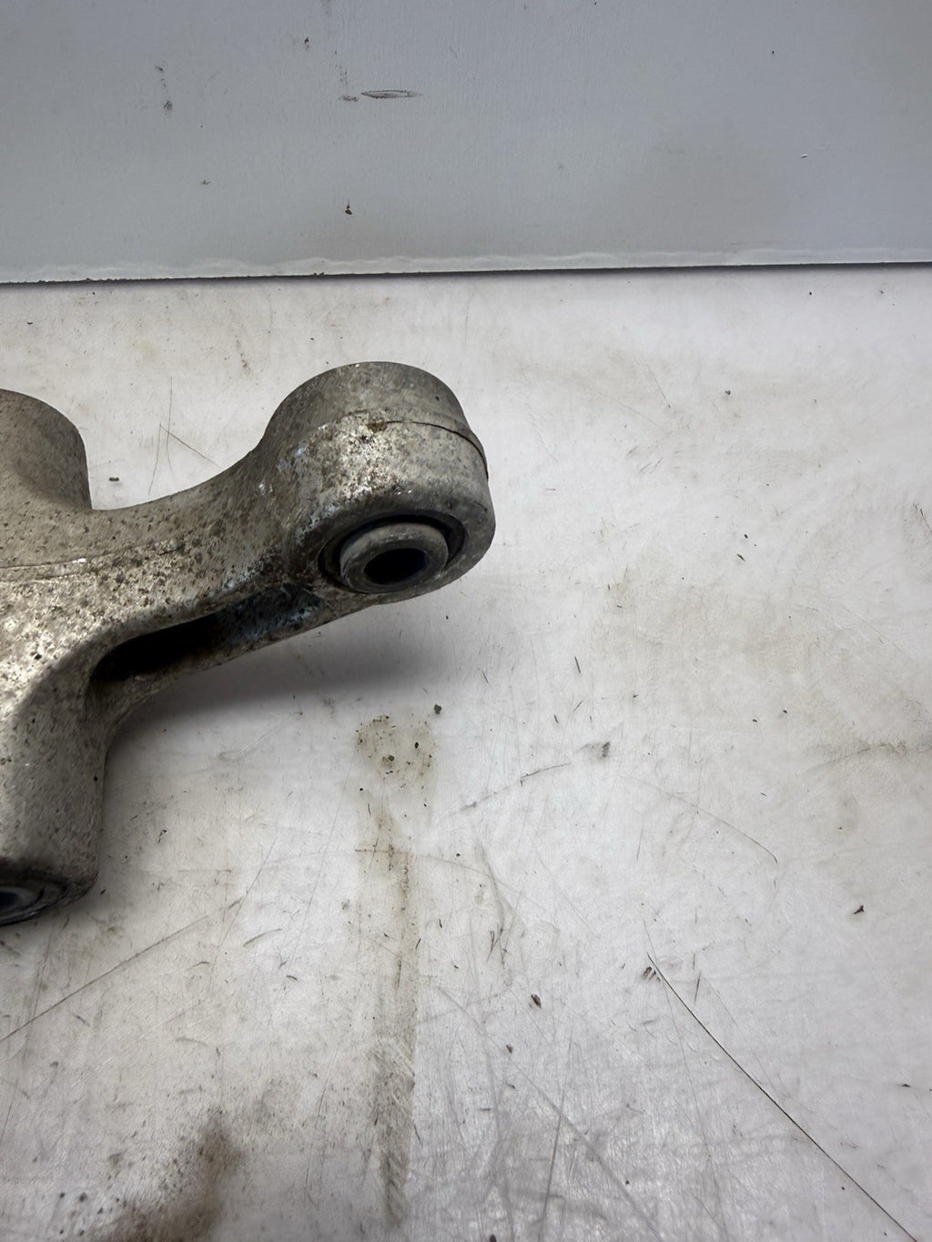 98-06 Suzuki Katana GSX750F GSX600F REAR SHOCK FRAME DOGBONE LINKAGE 62600-08810