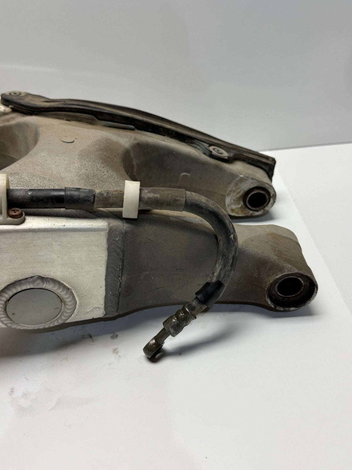 2003-2004 Yamaha YZ450F OEM Rear Suspension Swingarm 5UN-22110-00-00