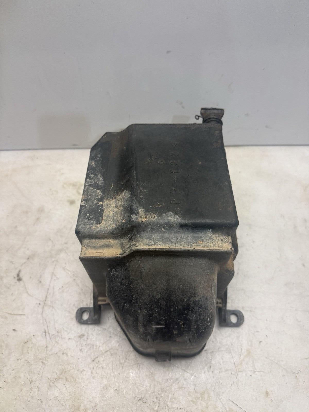 2004-2013 Yamaha YFZ450 OEM Air Box Air Intake Filter Housing 5TG-14411-00-00