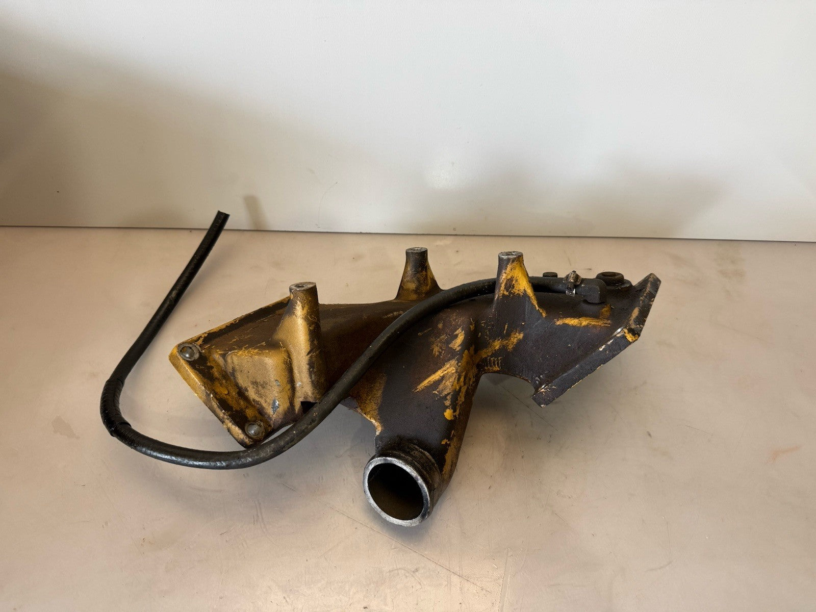 CAT Caterpillar 3208 Engine Intake Manifold 9N5043