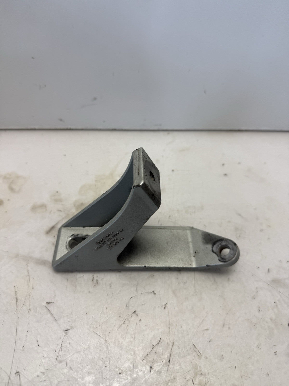 1997-2003 Sea-Doo GTI GS 720 OEM Right RH Engine Mount 270000180