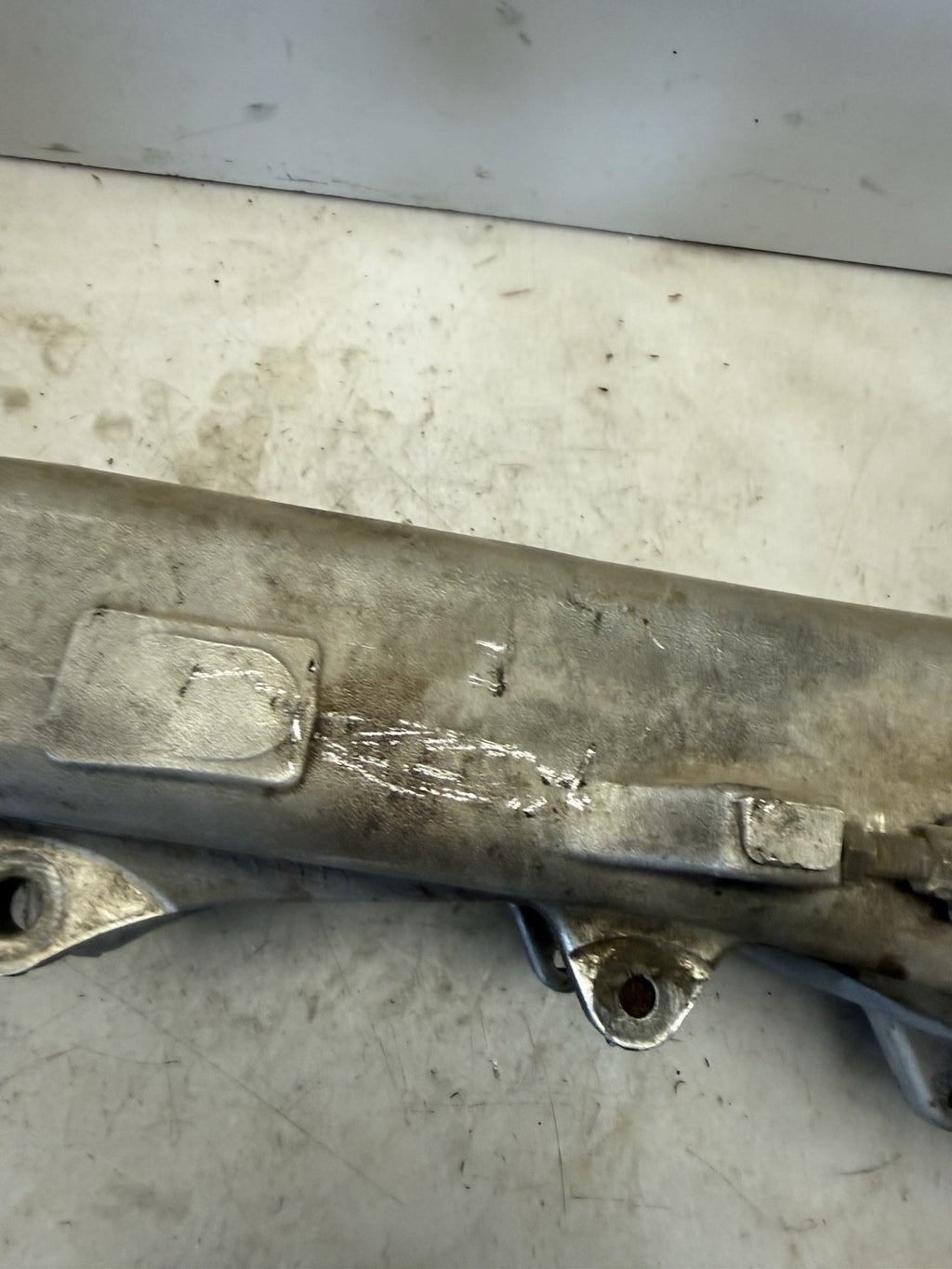 2004-2005 Yamaha YFZ 450 OEM Rear Suspension Swingarm w/ Carrier 5TG-22110-01-00