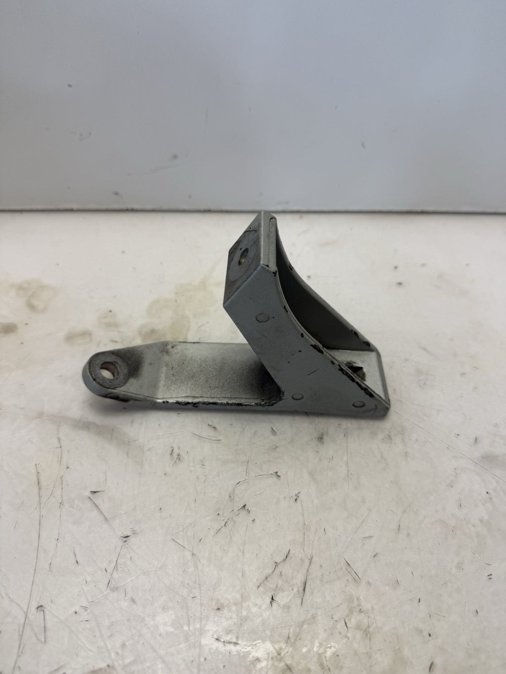 1997-2003 Sea-Doo GTI GS 720 OEM Left LH Engine Mount 270000181
