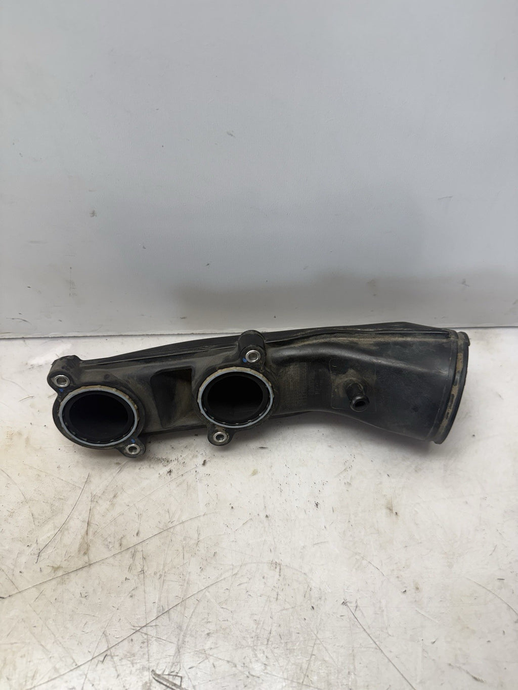 2009-2011 Polaris Sportsman 850 Touring Eps 4x4 OEM Air Intake Inlet Duct Plenum