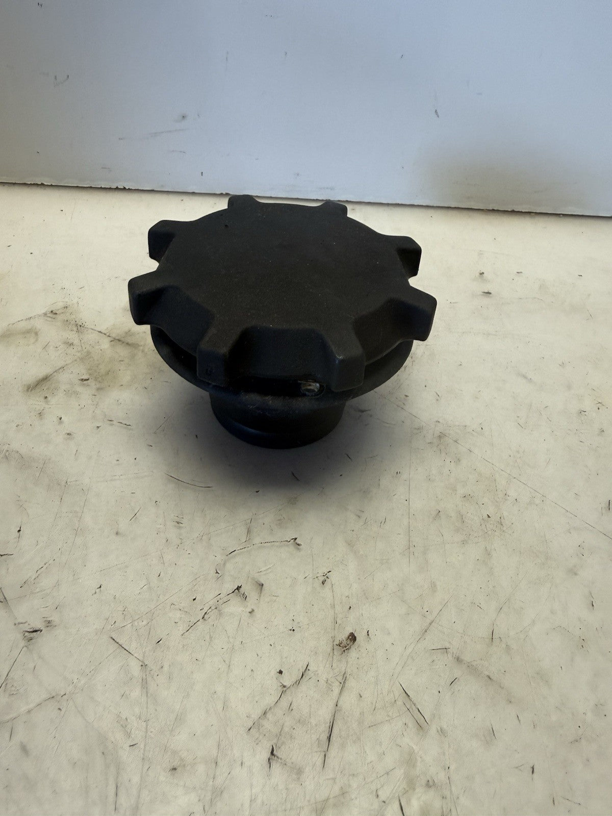 1995-1997 Polaris SLT 780 OEM Gas Fuel Filler Neck w/ Cap 5432613-070