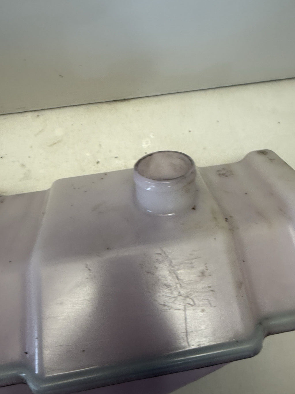 1996-2005 Sea-Doo GTI LE 717/720 OEM Oil Tank Reservoir 275000238