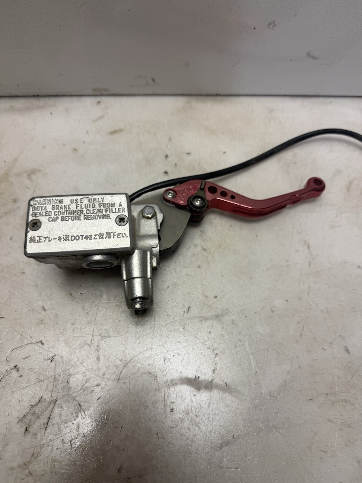 2004-2005 Yamaha YFZ450 OEM Front Hydraulic Brake Lever Master Cylinder