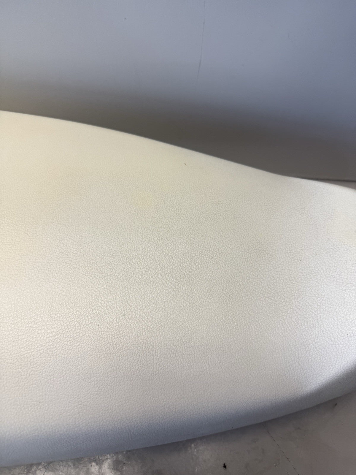2014 SEA-DOO SPARK 3 UP ROTAX 900 HO ACE OEM SEAT SADDLE 269002914 WHITE