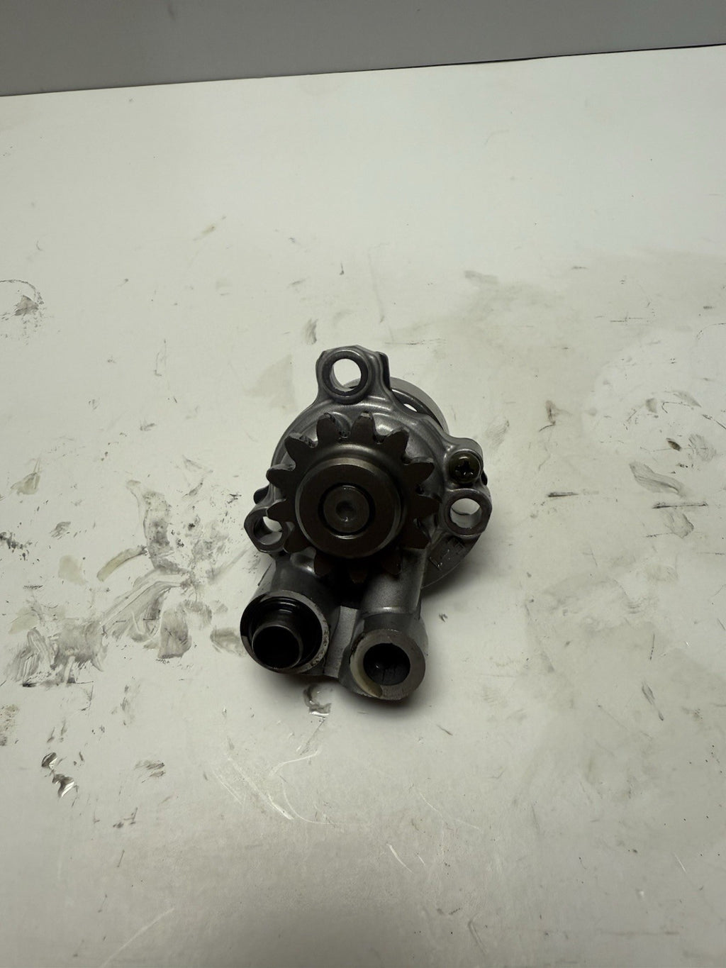 2003-2005 Yamaha YZ450F OEM Engine Motor Oil Pump Assembly