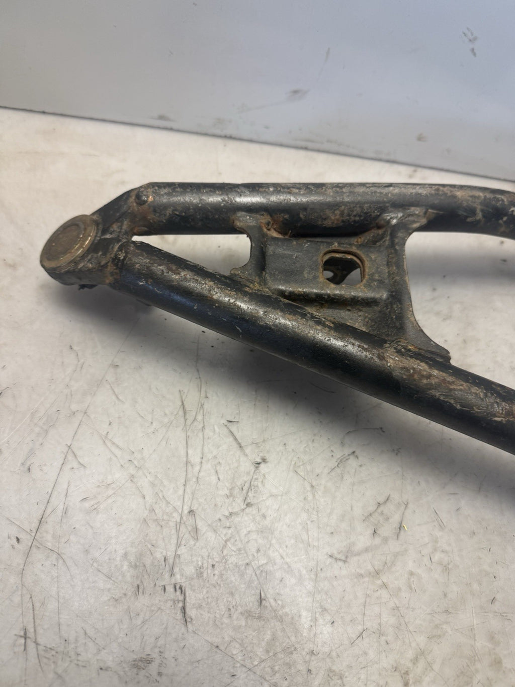 2004-2013 Yamaha YFZ450 OEM RIGHT RH LOWER CONTROL A-ARM