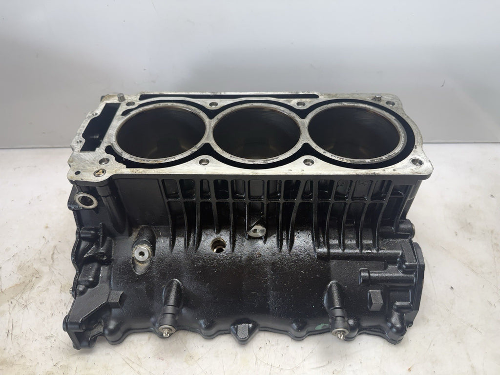 FRESHWATER 2004-2005 Sea-Doo GTX 155 / RXT 215 OEM Engine Cylinder Block Cases