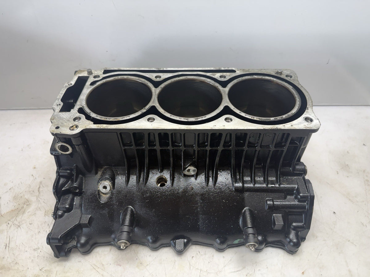 FRESHWATER 2004-2005 Sea-Doo GTX 155 / RXT 215 OEM Engine Cylinder Block Cases